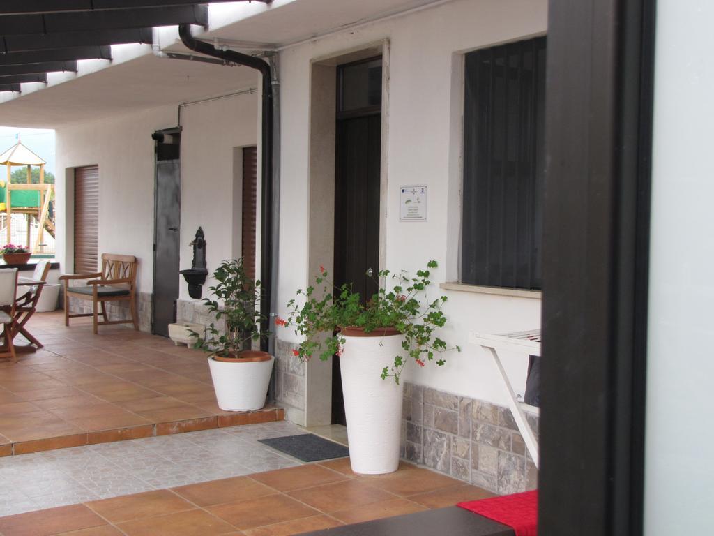 Hotel Quattro Stagioni à Padula Extérieur photo